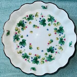 Pristine Vintage Andrea By Sadek Vineyard Fine Porcelain Quiche Baking Dish